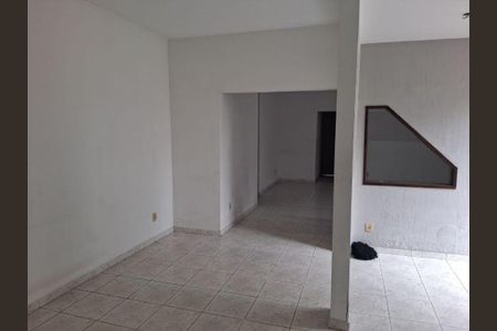 Casa à venda com 5 quartos, 392m² em Piratininga, Niterói