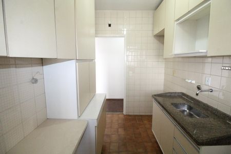 Apartamento para alugar com 55m², 2 quartos e 1 vagaCozinha