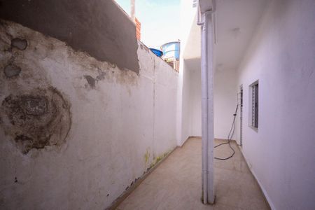 Casa para alugar com 60m², 1 quarto e sem vaga Casa para alugar com 60m², 1 quarto e sem vagaHall