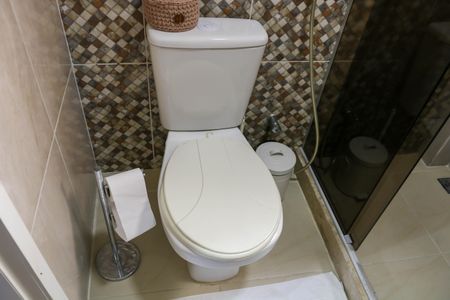 Apartamento à venda com 79m², 2 quartos e 1 vaga Apartamento à venda com 79m², 2 quartos e 1 vagaBanheiro Social