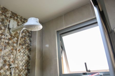 Apartamento à venda com 79m², 2 quartos e 1 vaga Apartamento à venda com 79m², 2 quartos e 1 vagaBanheiro Social