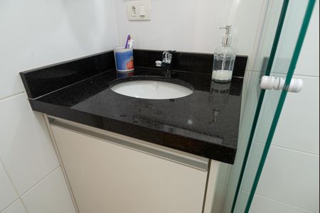 Apartamento à venda com 68m², 2 quartos e 1 vagaBanheiro 2