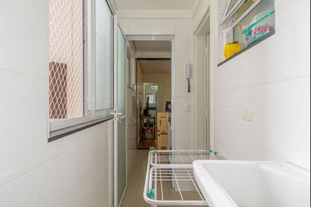 Apartamento à venda com 68m², 2 quartos e 1 vagaÁrea de Serviço