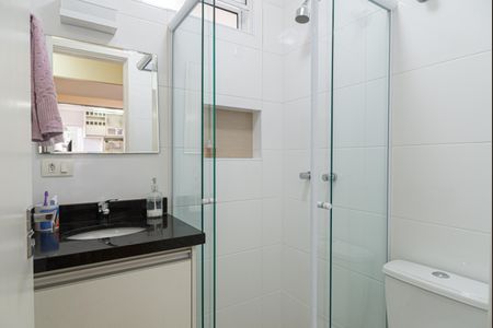 Apartamento à venda com 68m², 2 quartos e 1 vagaBanheiro 2