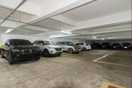 Apartamento à venda com 68m², 2 quartos e 1 vagaÁrea comum - Garagem