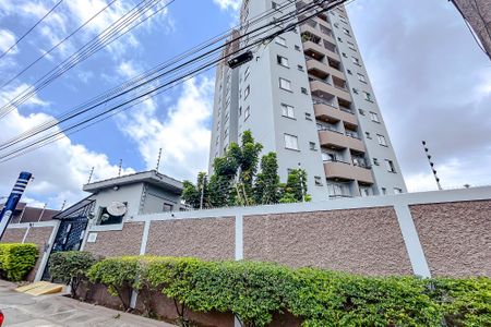 Apartamento para alugar com 60m², 2 quartos e 1 vagaFachada