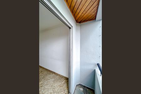 Apartamento para alugar com 60m², 2 quartos e 1 vagaVaranda