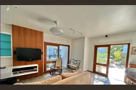 Foto 16 de apartamento à venda com 3 quartos, 251m² em Higienópolis, Porto Alegre