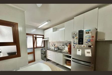 Apartamento à venda com 251m², 3 quartos e 2 vagas Apartamento à venda com 251m², 3 quartos e 2 vagasFoto 14