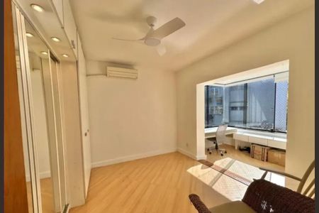 Apartamento à venda com 251m², 3 quartos e 2 vagas Apartamento à venda com 251m², 3 quartos e 2 vagasFoto 07