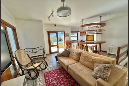 Apartamento à venda com 251m², 3 quartos e 2 vagas Apartamento à venda com 251m², 3 quartos e 2 vagasFoto 17