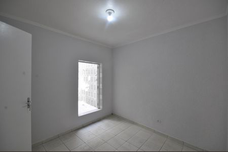 Quarto de casa para alugar com 1 quarto, 50m² em Vila Nova Carolina, São Paulo