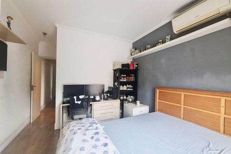 Casa à venda com 3 quartos, 195m² em Vila Santa Isabel, São Paulo