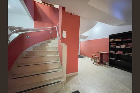 Apartamento à venda com 100m², 2 quartos e 1 vagaÁrea comum