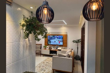 Casa à venda com 4 quartos, 100m² em Sapê, Niterói