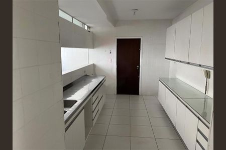 Apartamento à venda com 158m², 3 quartos e 2 vagas