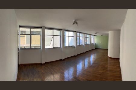 Apartamento à venda com 3 quartos, 158m² em Santa Cecilia, São Paulo
