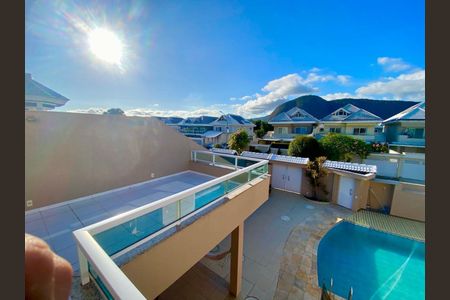 Casa de condomínio à venda com 357m², 4 quartos e 3 vagas