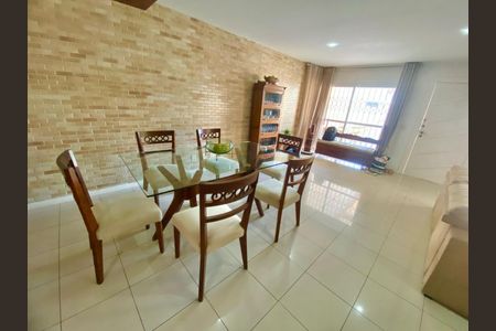 Casa de condomínio à venda com 357m², 4 quartos e 3 vagas
