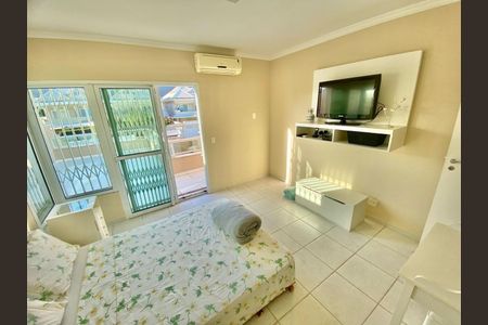 Casa de Condomínio à venda com 4 quartos, 357m² em Recreio dos Bandeirantes, Rio de Janeiro