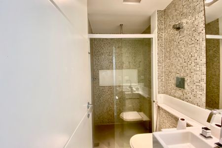 Apartamento para alugar com 200m², 4 quartos e 1 vaga Apartamento para alugar com 200m², 4 quartos e 1 vagaSuite 2