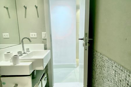 Apartamento para alugar com 200m², 4 quartos e 1 vaga Apartamento para alugar com 200m², 4 quartos e 1 vagaSuite 2