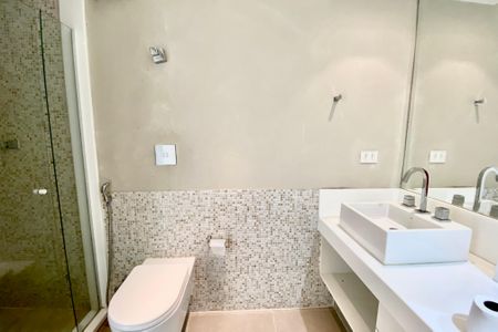 Apartamento para alugar com 200m², 4 quartos e 1 vaga Apartamento para alugar com 200m², 4 quartos e 1 vagaSuite