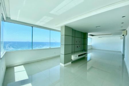 Apartamento para alugar com 200m², 4 quartos e 1 vaga Apartamento para alugar com 200m², 4 quartos e 1 vagaSala