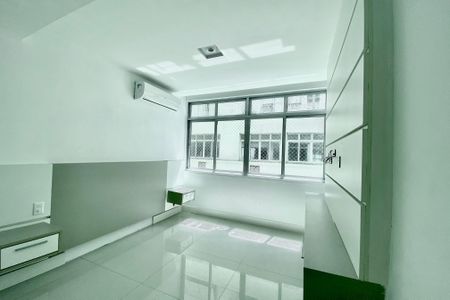 Apartamento para alugar com 200m², 4 quartos e 1 vaga Apartamento para alugar com 200m², 4 quartos e 1 vagaSuite