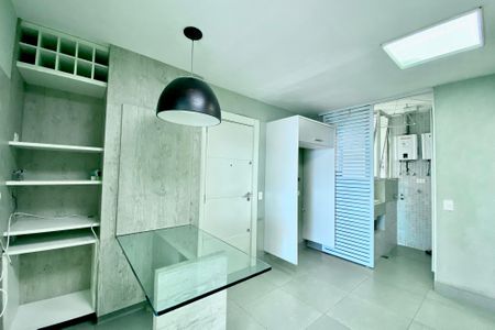 Apartamento para alugar com 200m², 4 quartos e 1 vaga Apartamento para alugar com 200m², 4 quartos e 1 vagaCozinha