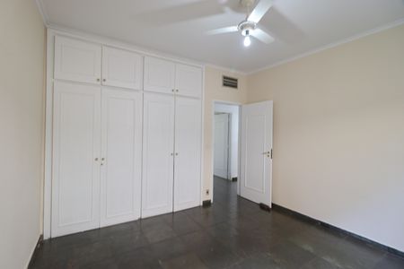 Casa para alugar com 266m², 4 quartos e 2 vagasQuarto 2