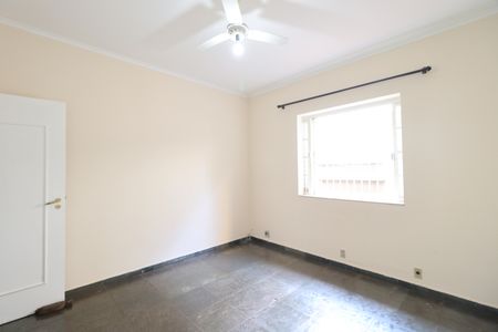 Casa para alugar com 266m², 4 quartos e 2 vagasQuarto 2