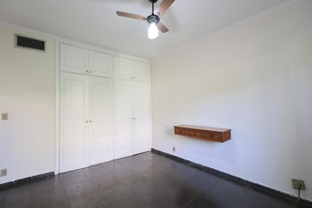 Casa para alugar com 266m², 4 quartos e 2 vagasSuíte