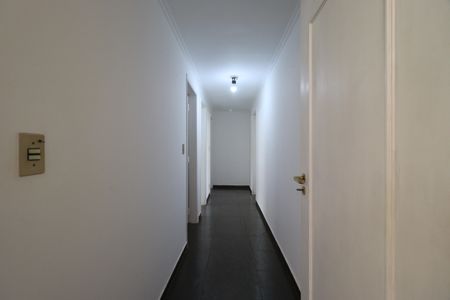 Corredor de casa para alugar com 4 quartos, 266m² em Jardim Sao Luiz, Ribeirão Preto