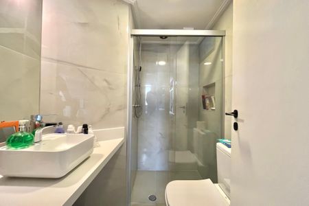 Apartamento à venda com 69m², 3 quartos e 2 vagasBanheiro da Suíte