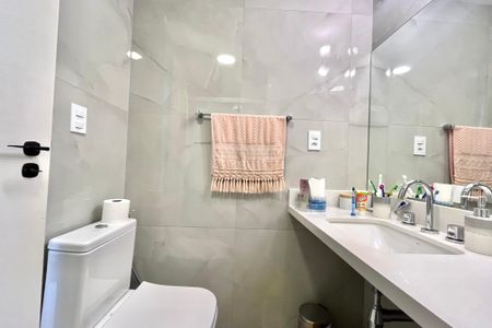Apartamento à venda com 69m², 3 quartos e 2 vagasBanheiro Corredor