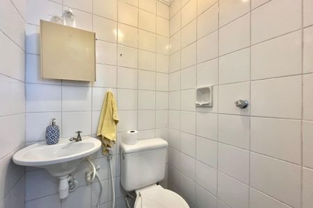 Apartamento à venda com 69m², 3 quartos e 2 vagasBanheiro de serviço