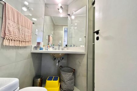 Apartamento à venda com 69m², 3 quartos e 2 vagasBanheiro Corredor