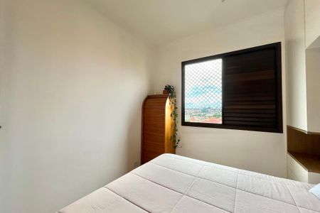 Apartamento à venda com 69m², 3 quartos e 2 vagasQuarto 3