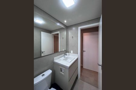 Apartamento à venda com 60m², 2 quartos e 1 vaga Apartamento à venda com 60m², 2 quartos e 1 vagaBanheiro da Suíte 1