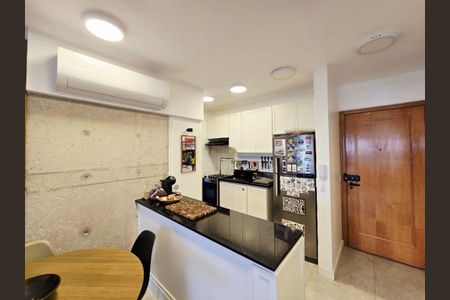 Apartamento à venda com 61m², 2 quartos e 1 vaga