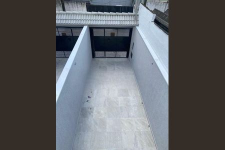 Casa à venda com 120m², 3 quartos e 2 vagas