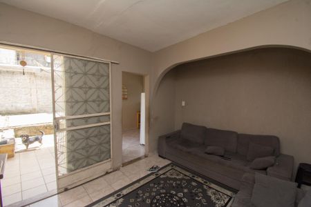 Sala de casa à venda com 3 quartos, 180m² em Riacho das Pedras, Contagem