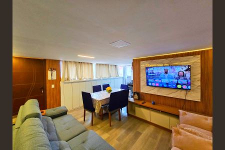 Apartamento para alugar com 63m², 2 quartos e 1 vaga Apartamento para alugar com 63m², 2 quartos e 1 vagaSala