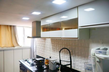 Apartamento para alugar com 63m², 2 quartos e 1 vagaCozinha 