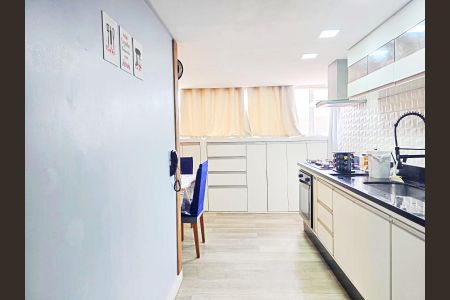 Apartamento para alugar com 63m², 2 quartos e 1 vaga Apartamento para alugar com 63m², 2 quartos e 1 vagaCozinha