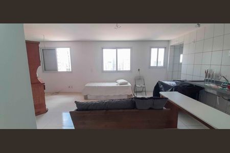 Sala de apartamento para alugar com 2 quartos, 73m² em Vila Osasco, Osasco