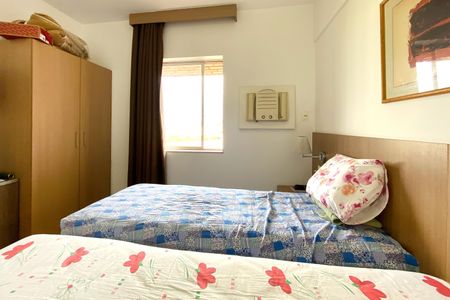 Studio à venda com 45m², 1 quarto e 1 vaga Studio à venda com 45m², 1 quarto e 1 vagaQuarto