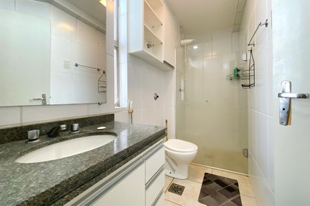 Studio à venda com 45m², 1 quarto e 1 vaga Studio à venda com 45m², 1 quarto e 1 vagaBanheiro