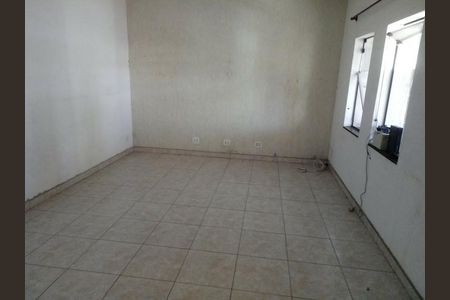 Casa à venda com 3 quartos, 181m² em Parque Novo Oratório, Santo André